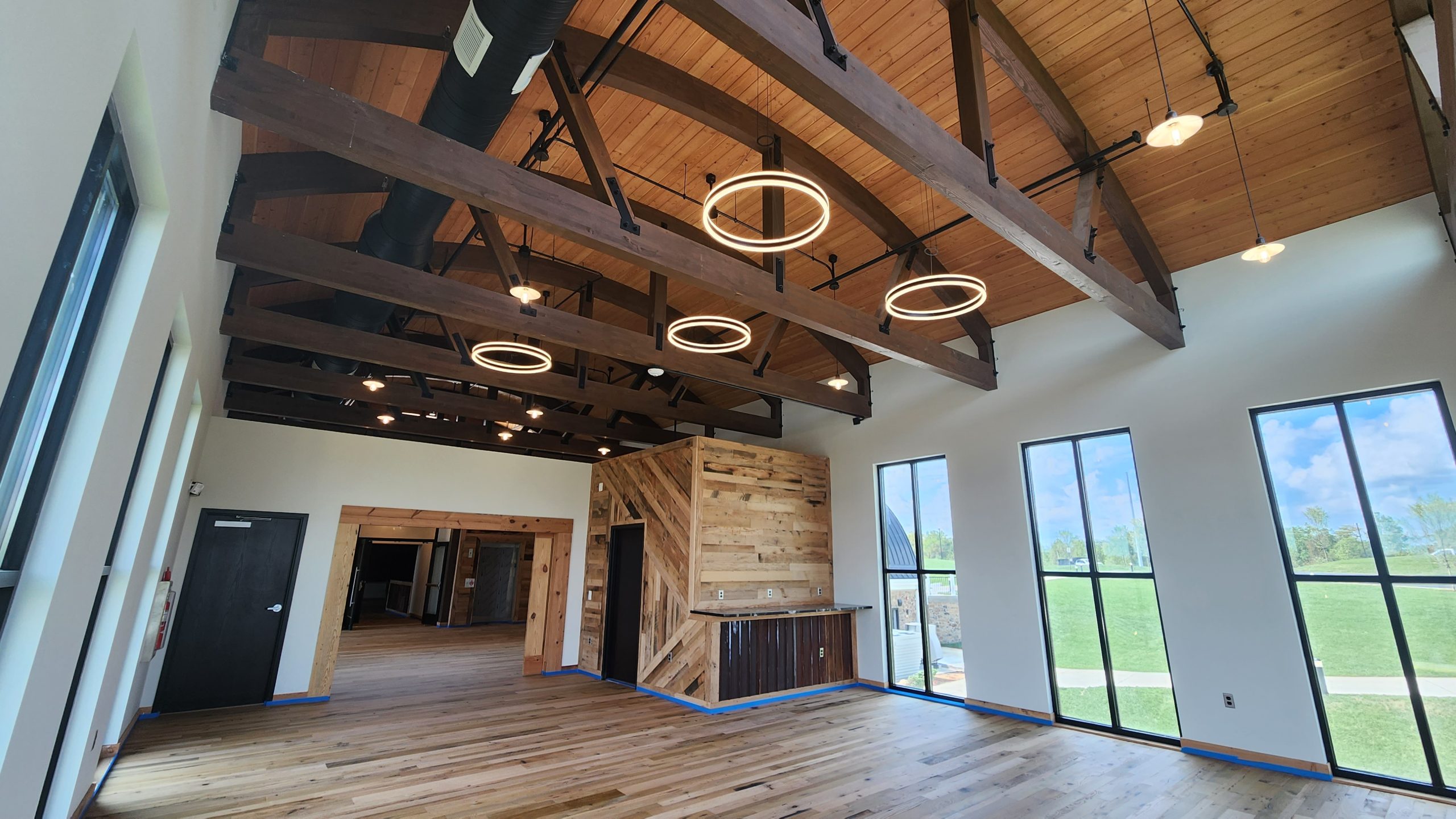 Wood and Earth Tones Create a Warm Gathering Space