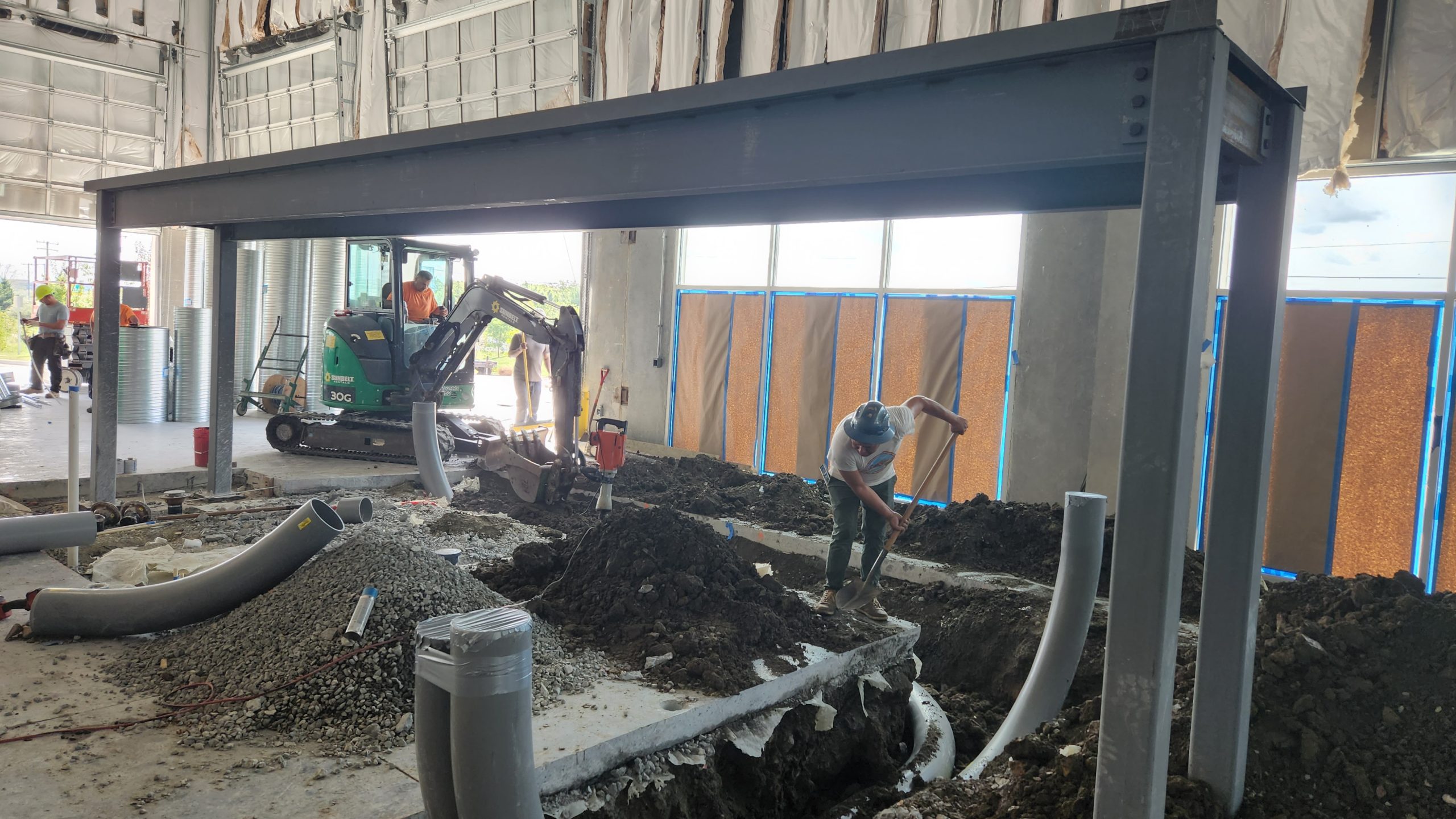 Rt 7 Brewery construction - men at work